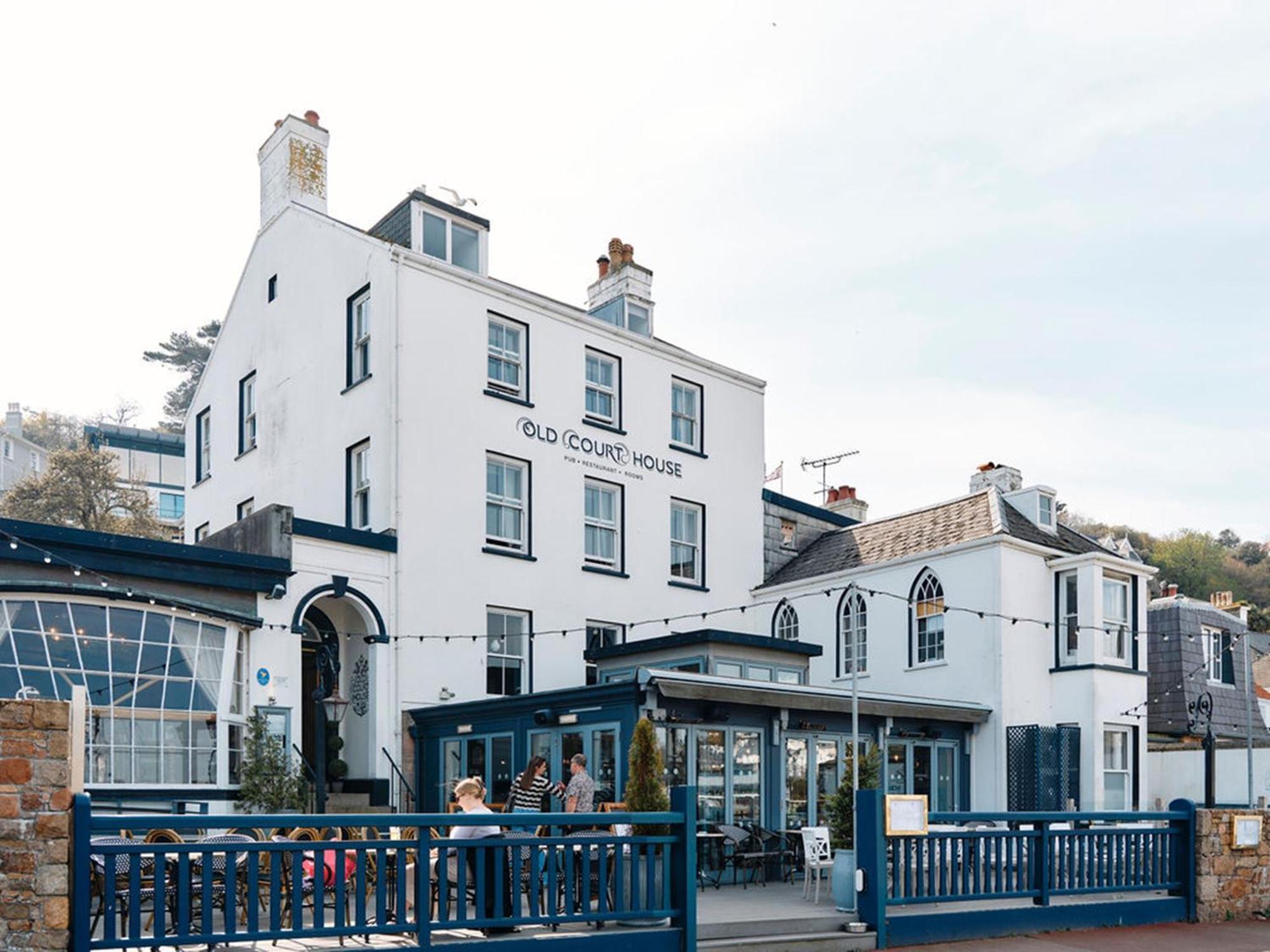 Old Court House Inn St Aubin Bagian luar foto